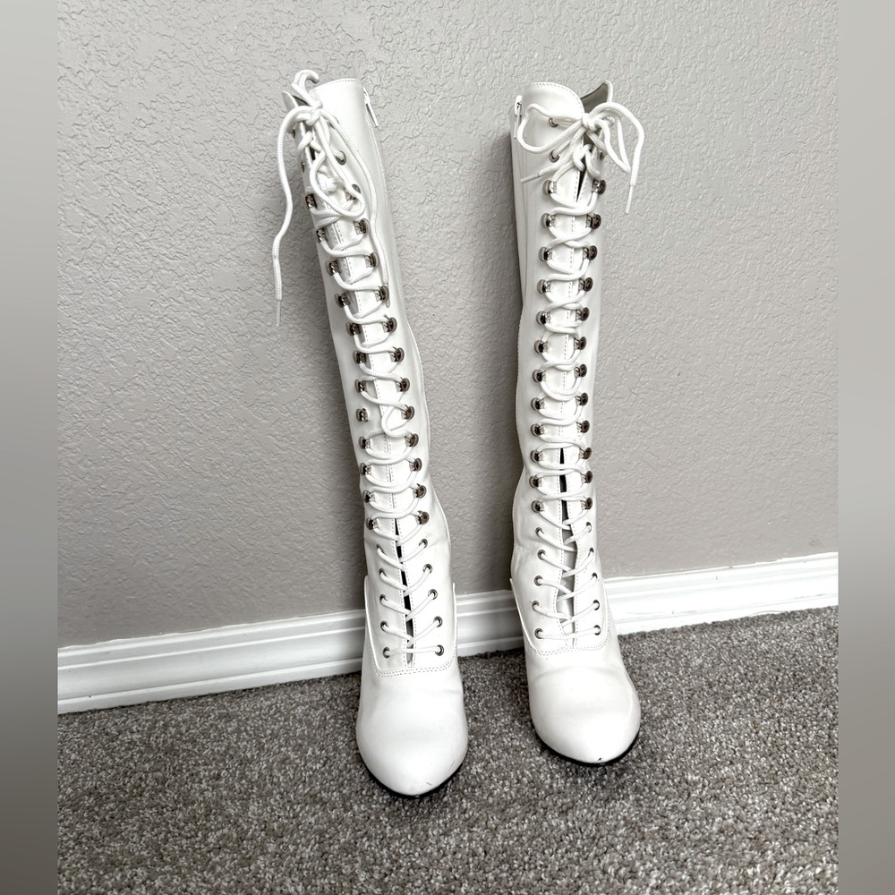 White Lace-Up Knee-High Boots